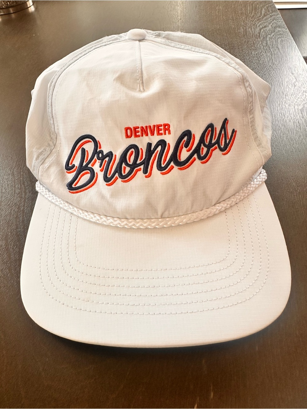 NFL Denver  Broncos White Baseball Cap unisex NWOT brand 47